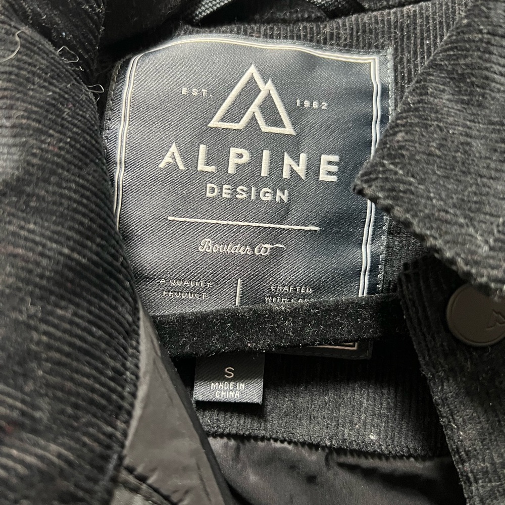 Alpine Design - Picture 2 of 2